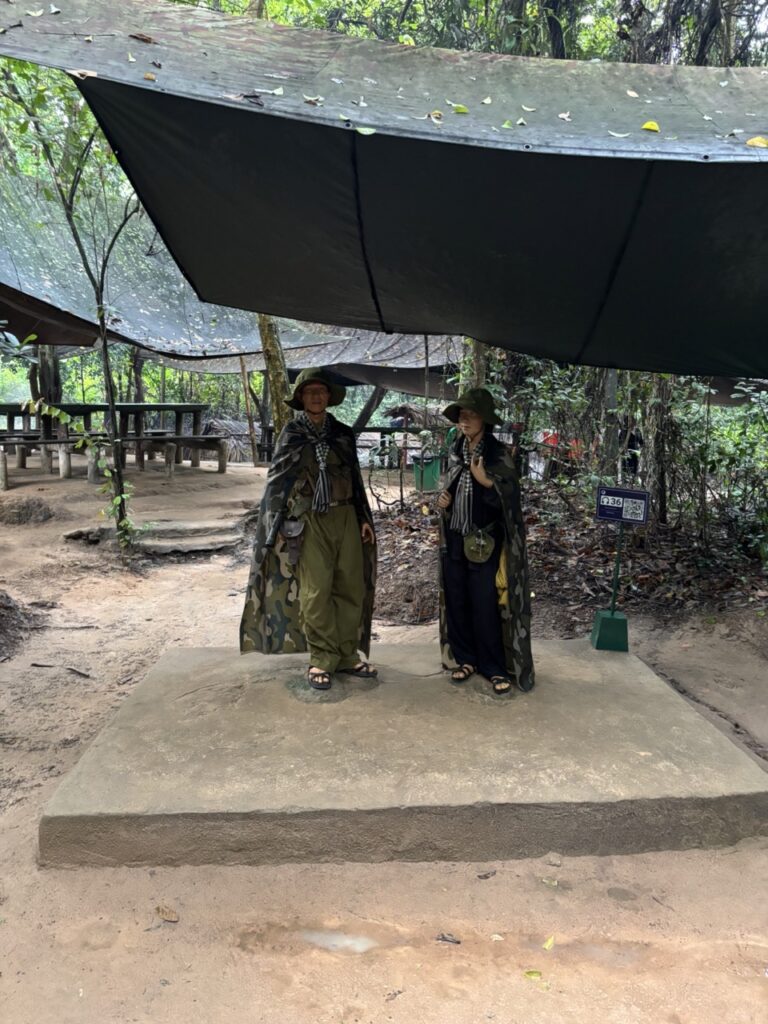 Uniformen der Soldaten aus Vietnam