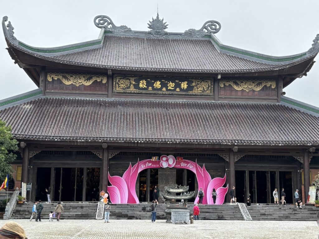 Tempel im Pagoda Bai Dinh